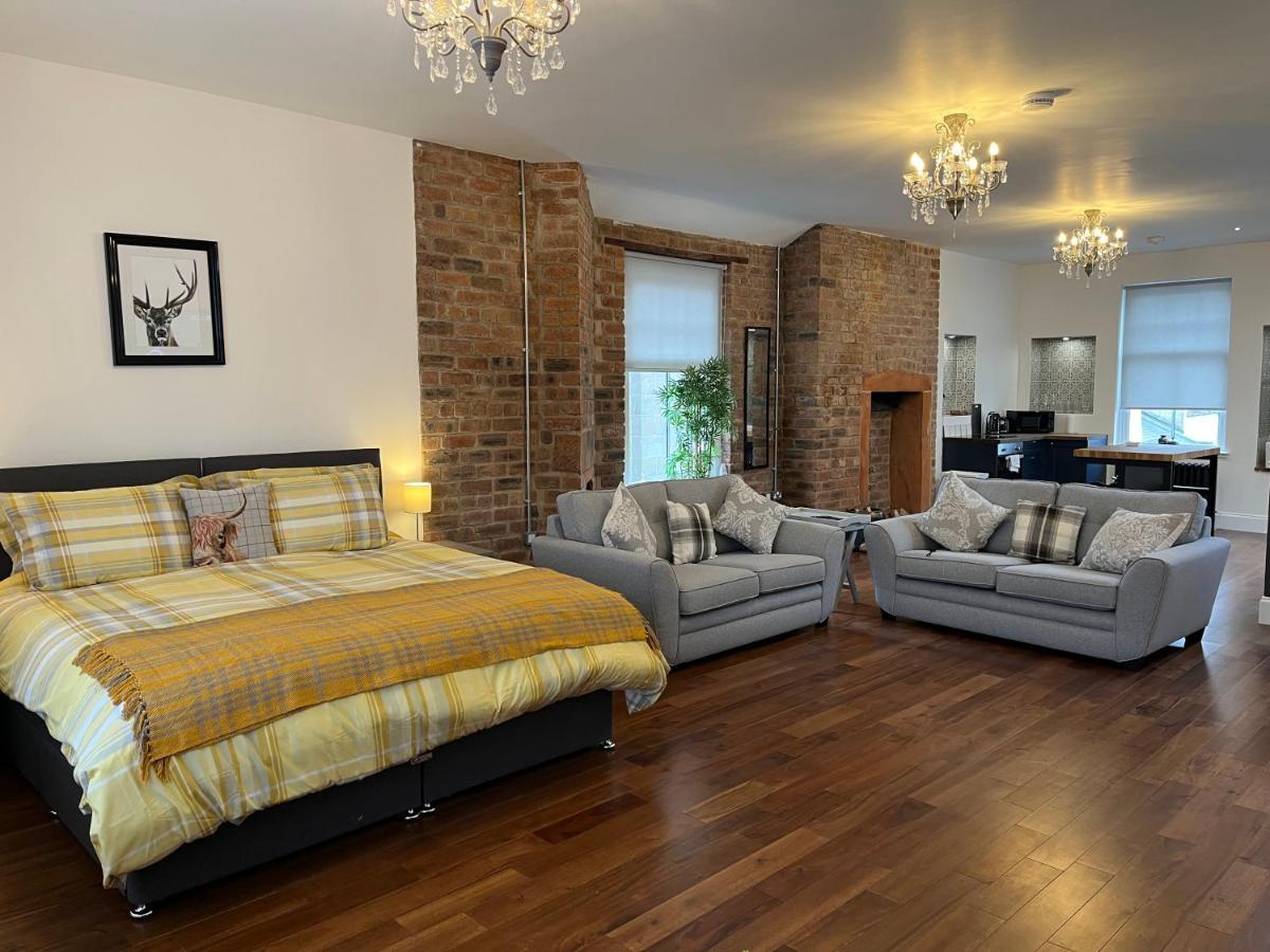 The Bards Loft, Large Studio Apartment Еър Екстериор снимка